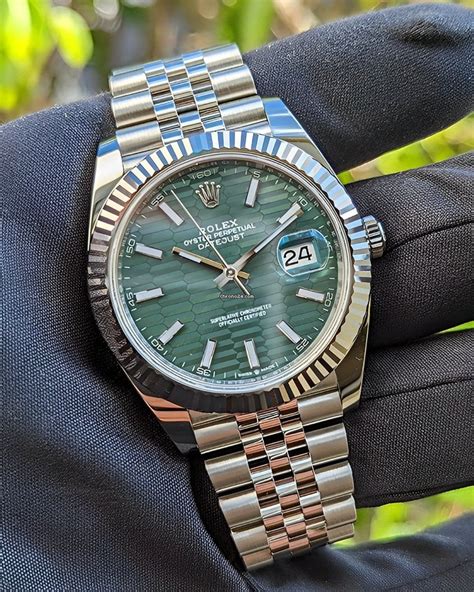 rolex datejust 41 green motif